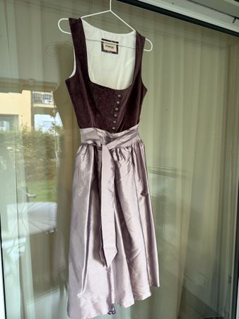modernes Dirndl von Bergfeuer Gr. 38 inkl. Bluse