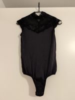 Body Pieces schwarz mit Spitzendetails Grösse XS/S