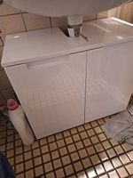 Waschbeckenschrank