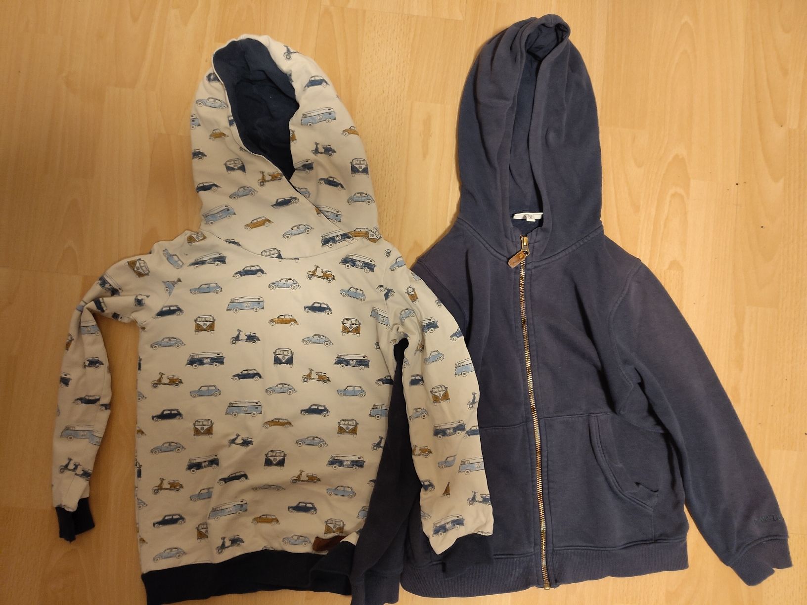 Lotti & Set di vestiti: Kleiderpaket, Pullis und Shirts, 116,122,128 – Usato da Olten venduto da BrigitteSB 1