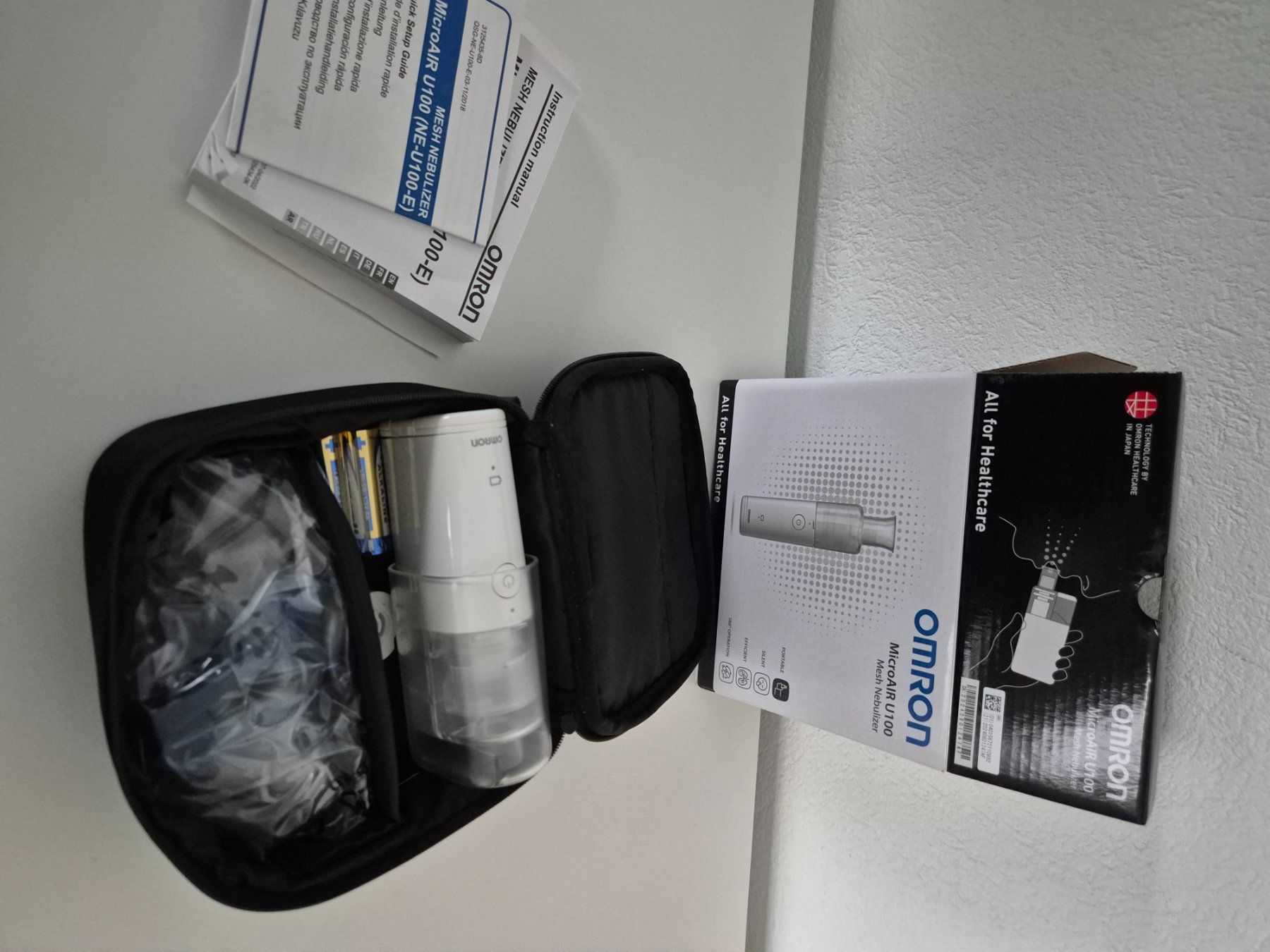 Omron Attrezzature mediche: Omron MicroAir U100 Ultraschall Inhalationsgerät – Nuovo (secondo la descrizione) da Aarburg venduto da i_c6r8 4
