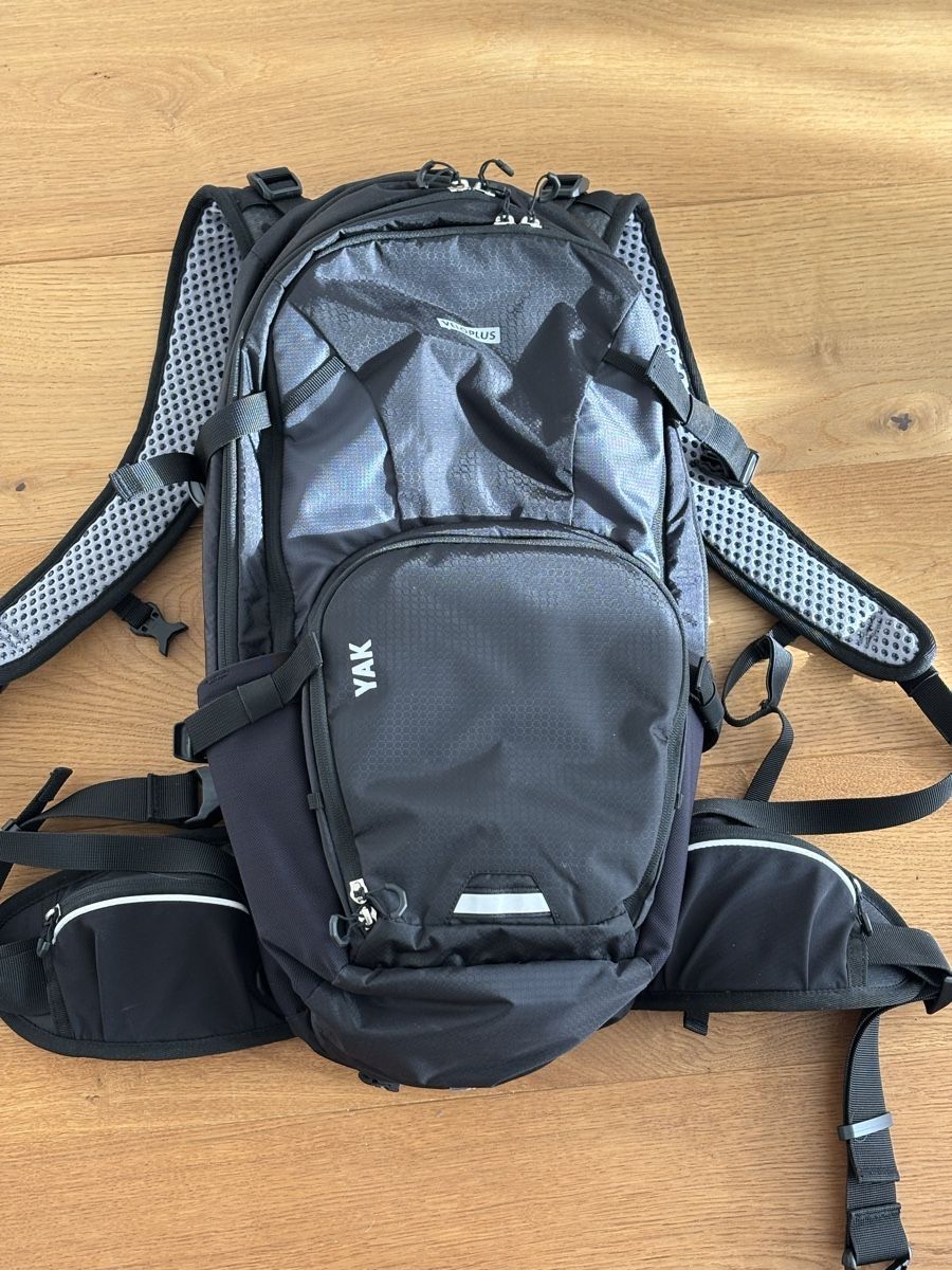 Veloplus Sacs à dos: Veloplus Rucksack Yak – Neuf (Voir description) à Hildisrieden par chr_nj2h