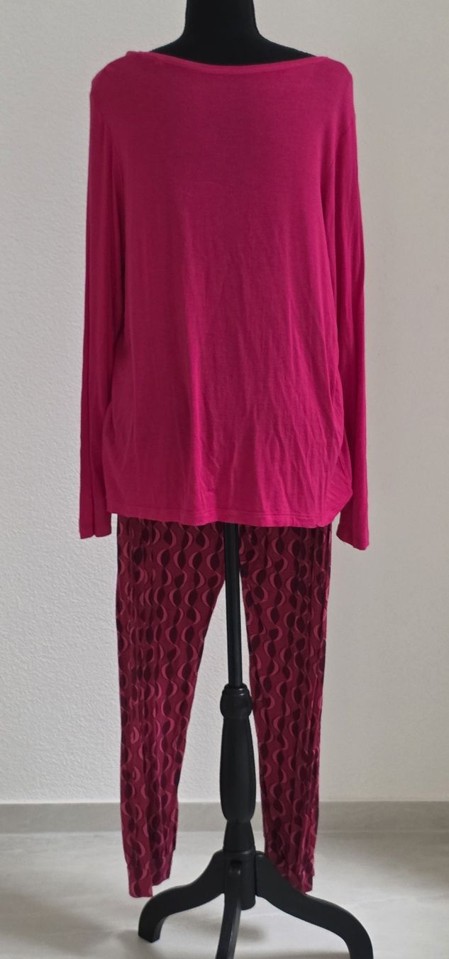 Negligees & Pigiami: Pyjamaset langarm Pink Grösse M – Usato da Rheinsulz venduto da Gilea 2