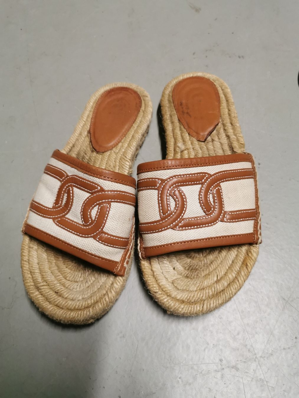 Tod'S Scarpe da donna: Tod's Sandalen gr 36,5 – Usato da Mühlethurnen venduto da GaspAnita
