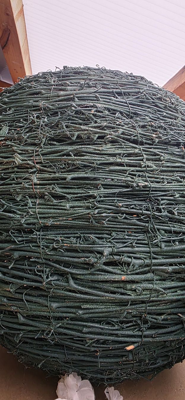 Alle Dekorationen: 3× grosse Deko Kugeln – Gebraucht aus Kaufdorf von Nati-Nati 2