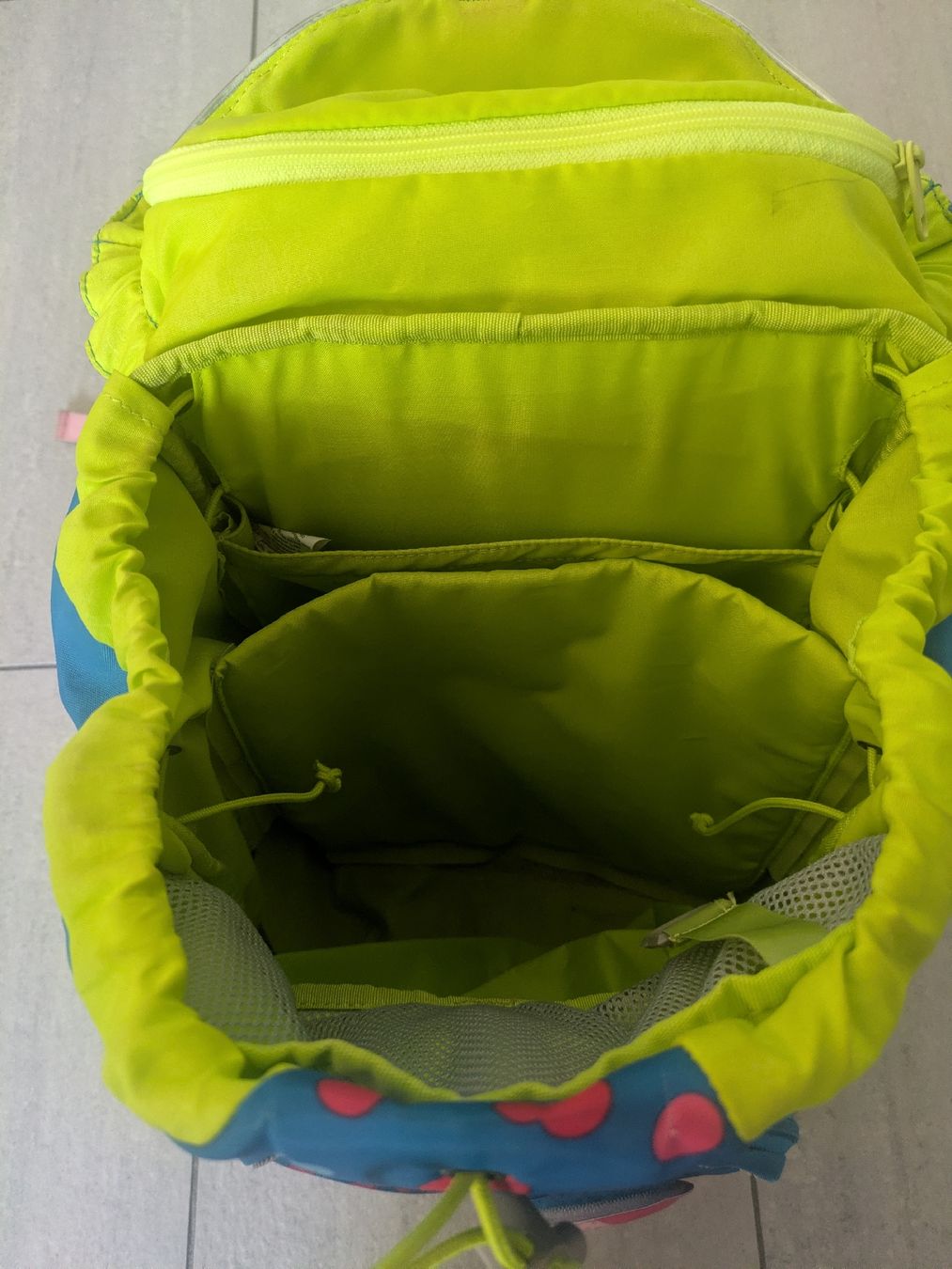 Borse & Zaini: Ergobag Schulranzen – Usato da Thun venduto da Blume23 1