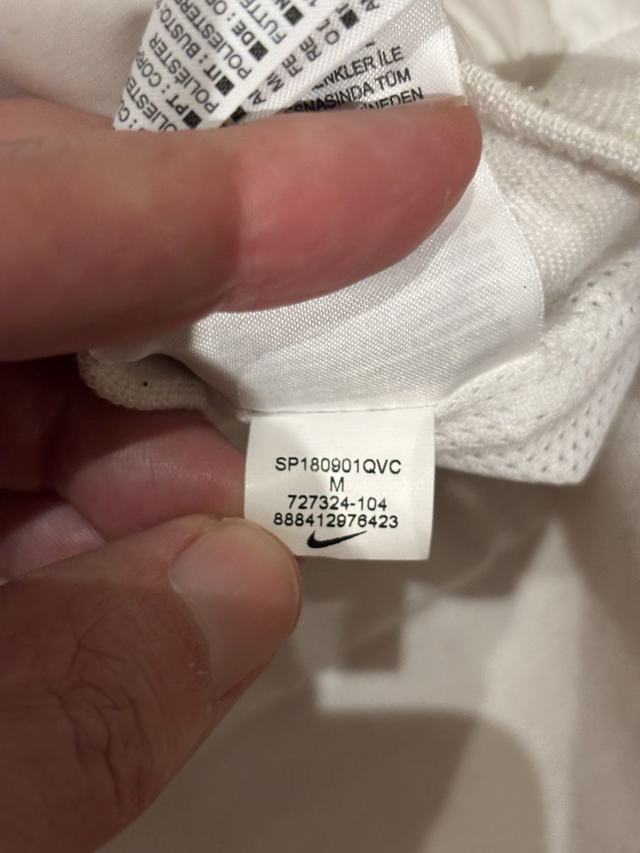 Nike Jacken: Nike Windrunner Jacke Herren Gr. M – Gebraucht aus Zumikon von djoker03 2