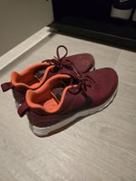 Nike Orange Size 41