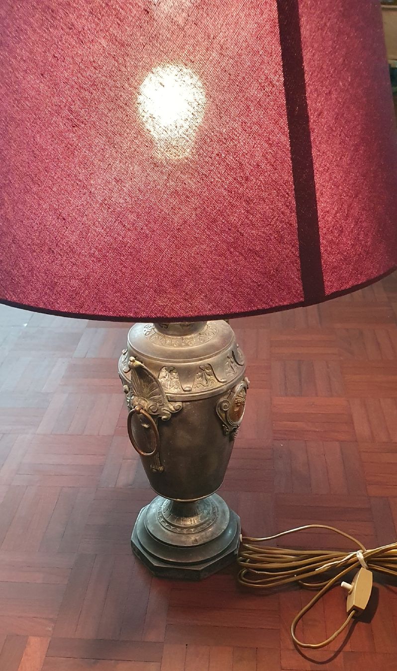 Lampade: Antike Lampen, 2 Stk., mit Lampenschirme – Usato da Kreuzlingen venduto da Rschweiz1 8