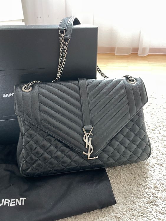 Schne Taschen Von Yves Saint Laurent Fotos
