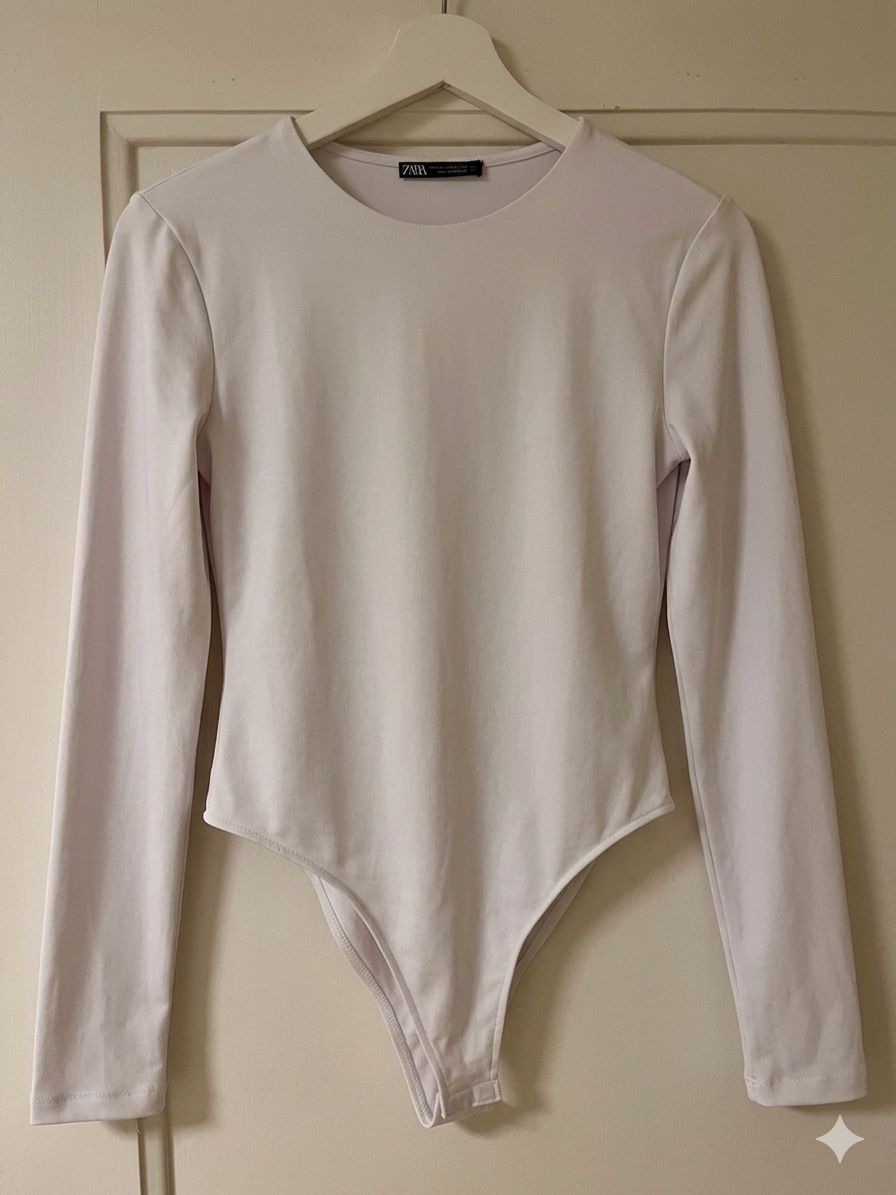 Tops: Schöner Body in weiss – Gebraucht aus Zürich von sim_j8hh