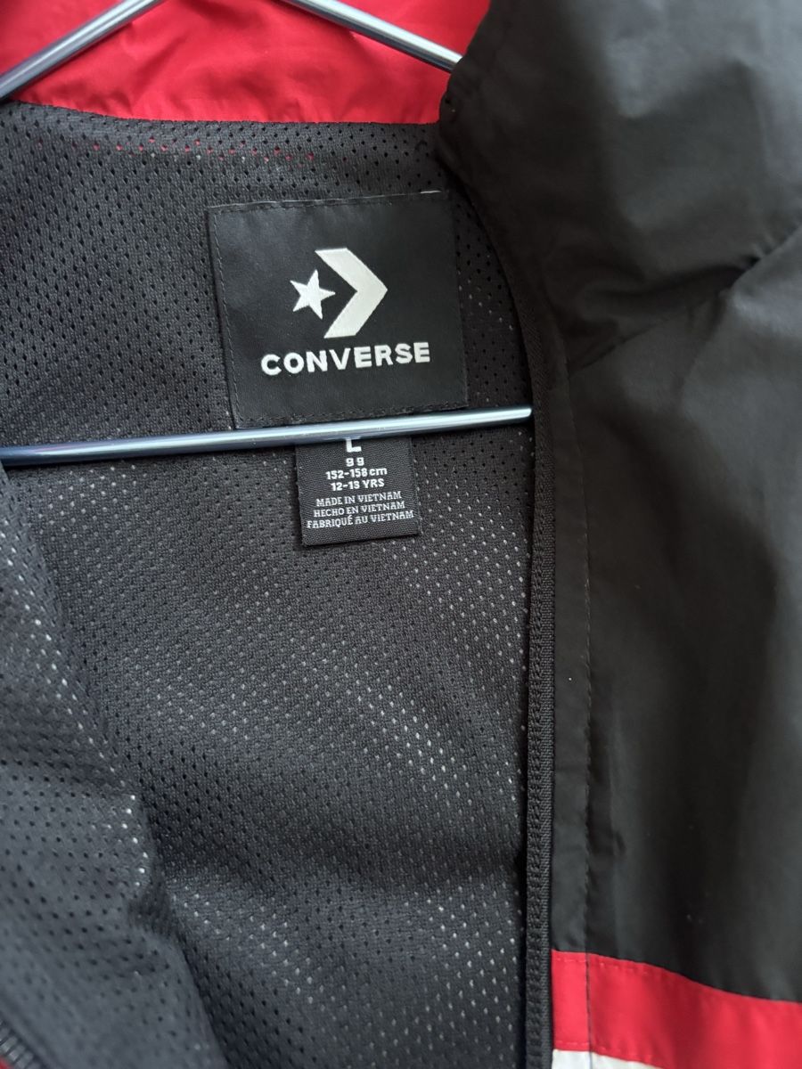 Converse Giacche: Coole Converse Jacke, Kinder, Top Zustand! – Usato da Augst BL venduto da fine-art 2