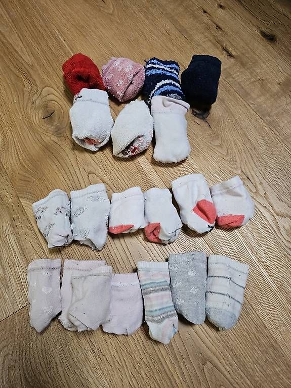 Chaussettes enfants: Baby Socken – D'occasion à Elgg par soleo509