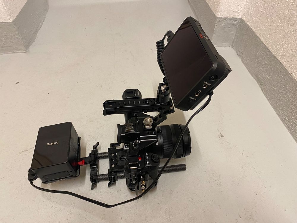 Panasonic Lumix S5 Kit Objektiv, Akku, Monitor, Rig