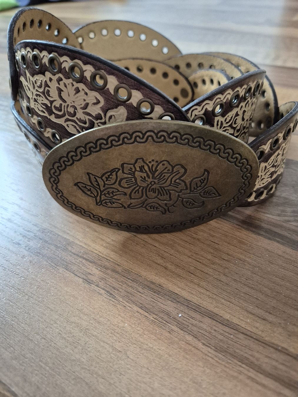 Gürtel: Vintage Gürtel, Blumenschnalle – Gebraucht aus Dulliken von sa_st 1