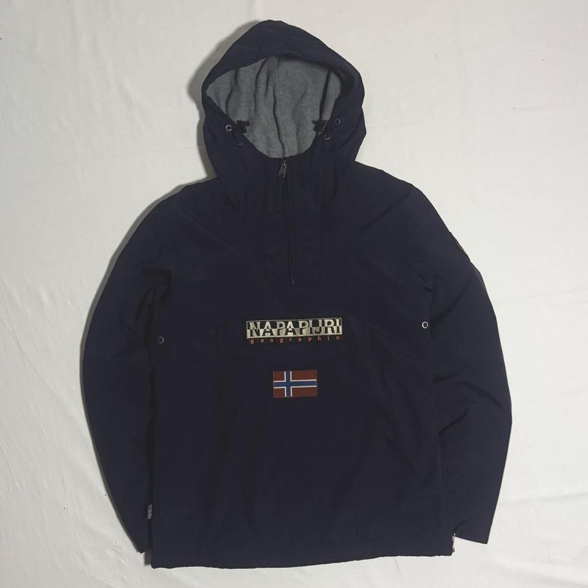 Napapijri Jacken: Napapijri navy blue jacket with hood – Neu (gemäss Beschreibung) aus Caviano von reselleo21