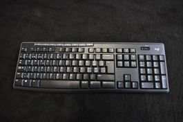 Logi Tastatur und Maus