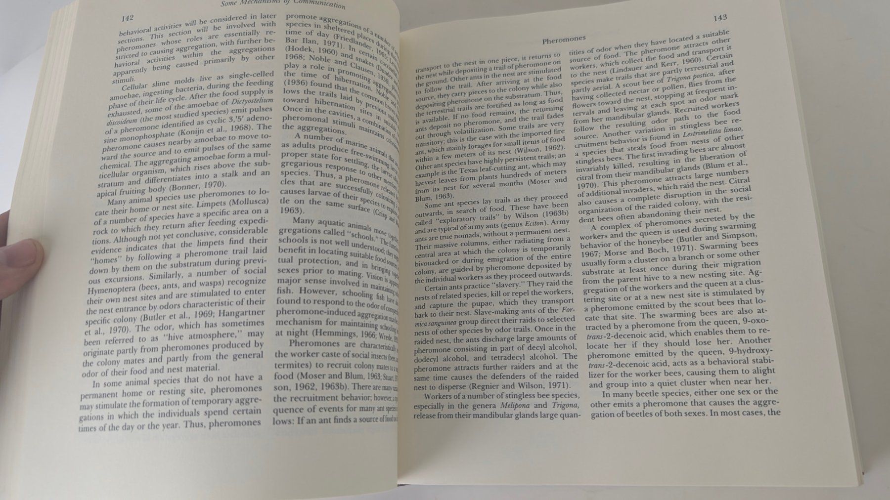 Bücher: How Animals Communicate, 1977 Thomas A. Sebeok – Gebraucht aus Zürich von 1.Simon 7