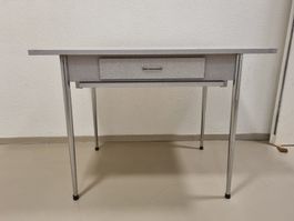 Kelco Tisch mit Schublade und Ausziehplatte, grau meliert