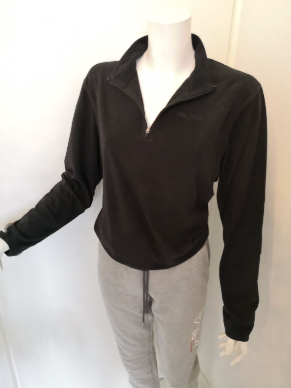 Maglioni & Felpe: 🤩CELSIUS SPORT PULLOVER SCHWARZ – Usato da Olten venduto da Naja-Twins-Twins 4