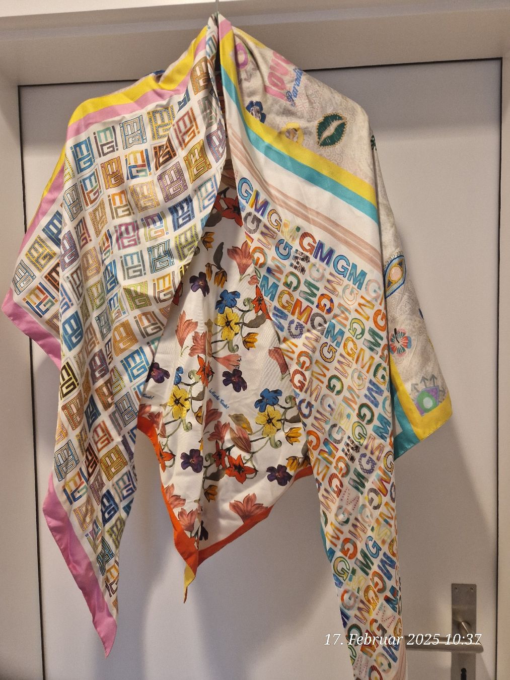 Foulard & Sciarpe: Mucho Gusto Seidentuch dreieckig – Usato da Bünzen venduto da Milly32