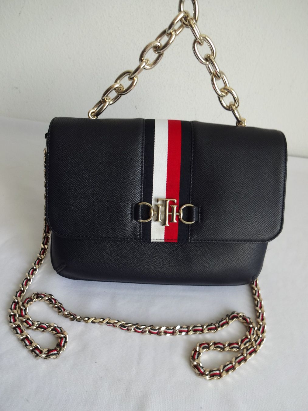 Tommy Hilfiger Taschen für Damen: *** TOMMY HILFIGER *** Leder Tasche – Neu (gemäss Beschreibung) aus Frauenfeld von Reyy58