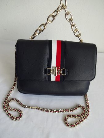 *** TOMMY HILFIGER *** Leder Tasche