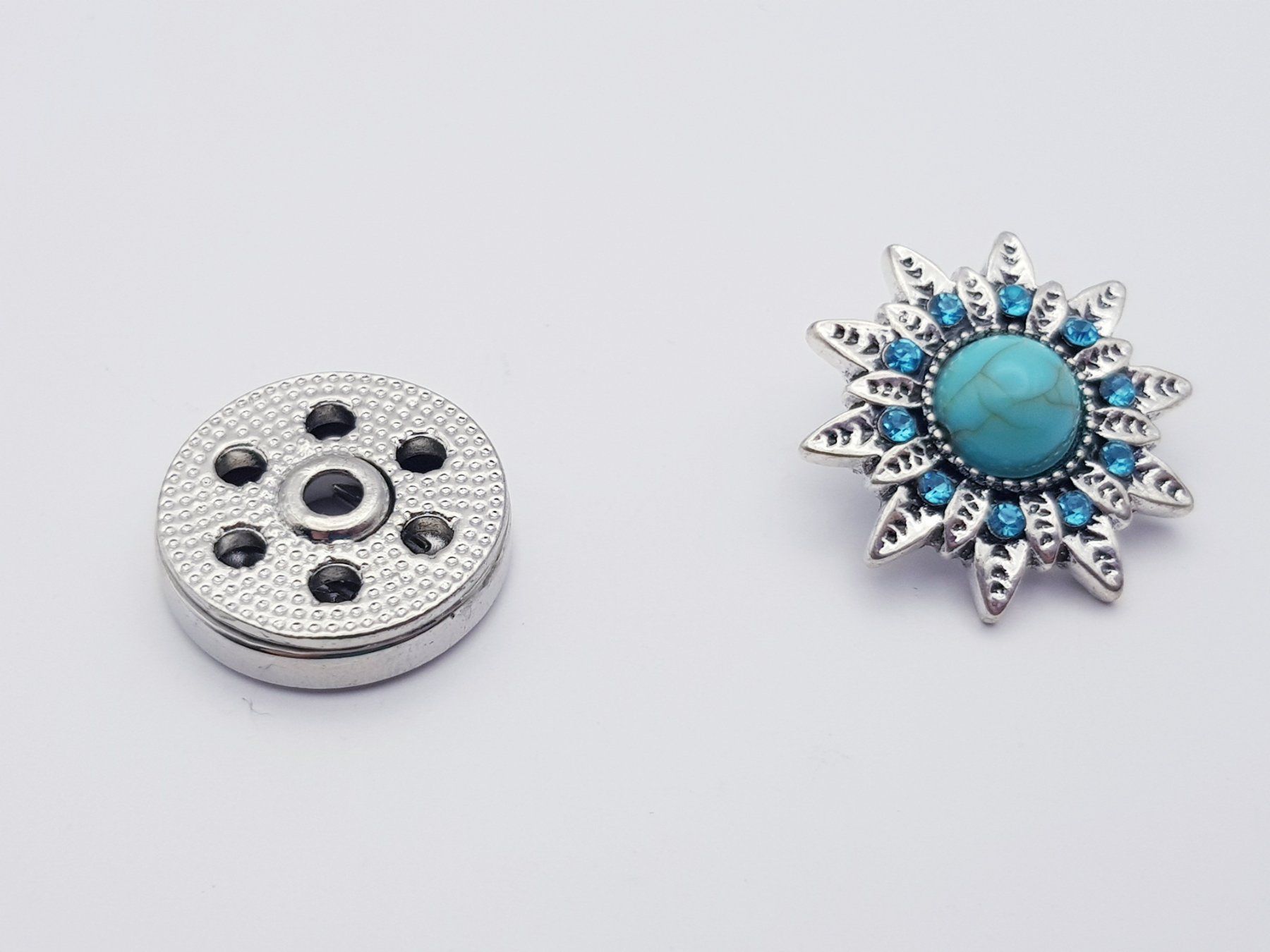 Bottoni: Snap Button Druckknöpfe zum Aufnähen - – Nuovo e nell'imballaggio originale da Menziken venduto da Zyropa 1