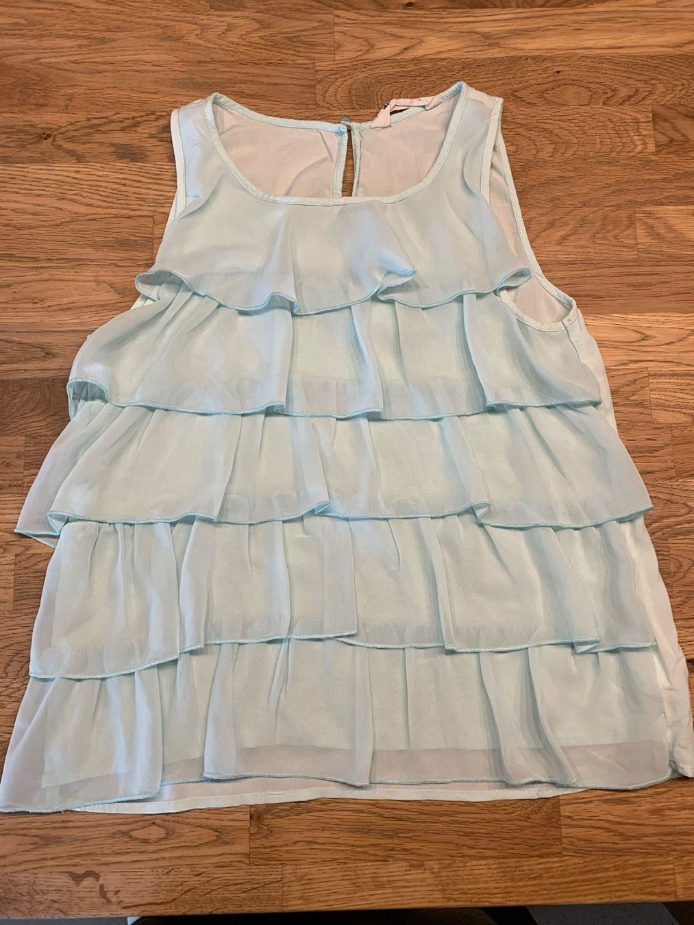 H&M Camicette, T-shirt & Top: H&M Stufentop Gr.164 – Usato da Oberdorf SO venduto da sa-na