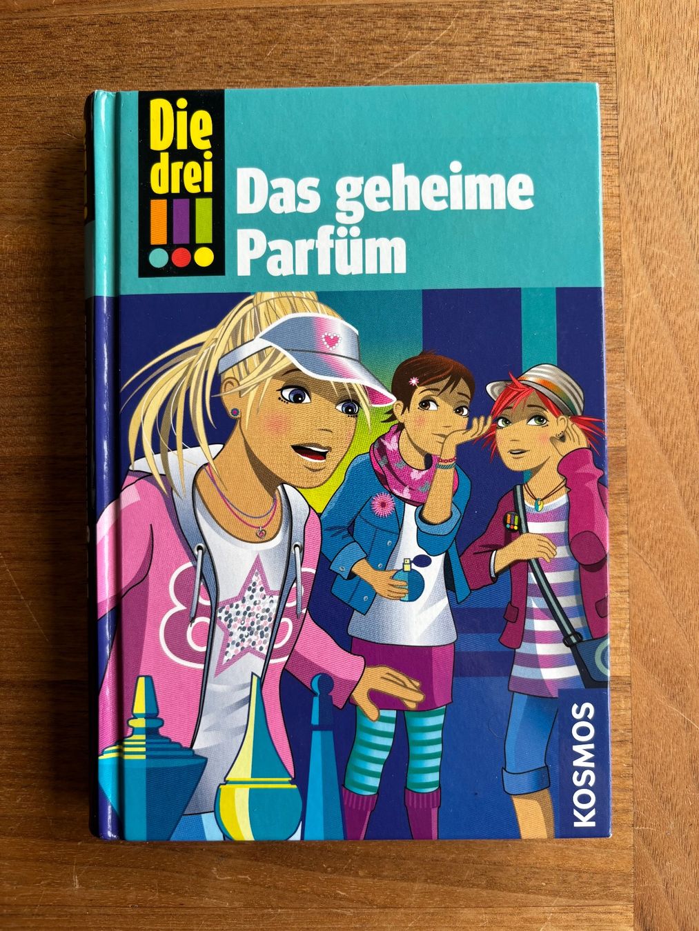 Libri: Die drei !!! - Das geheime Parfüm - Buch 59 – Nuovo (secondo la descrizione) da Spiez venduto da KMeijer