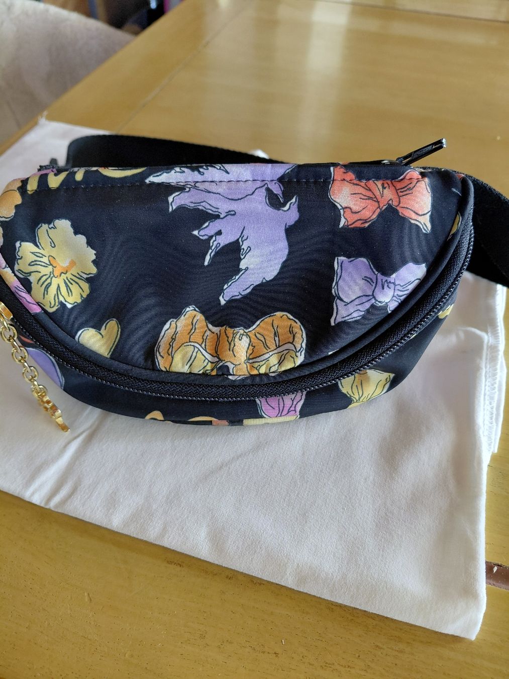 Nina Ricci Borse: NINA RICCI – Nuovo e nell'imballaggio originale da Veyras venduto da yonel78