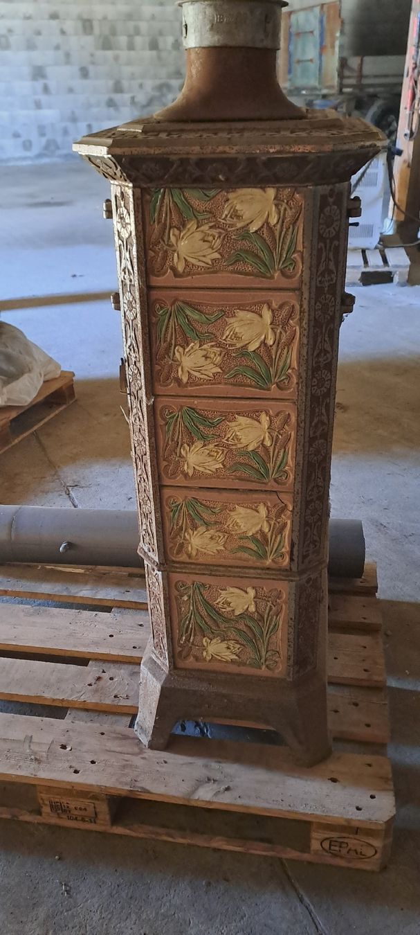 Autres meubles anciens: Kachelofen – Défectueux à Ellikon a d Thur par eme_wyw7 2