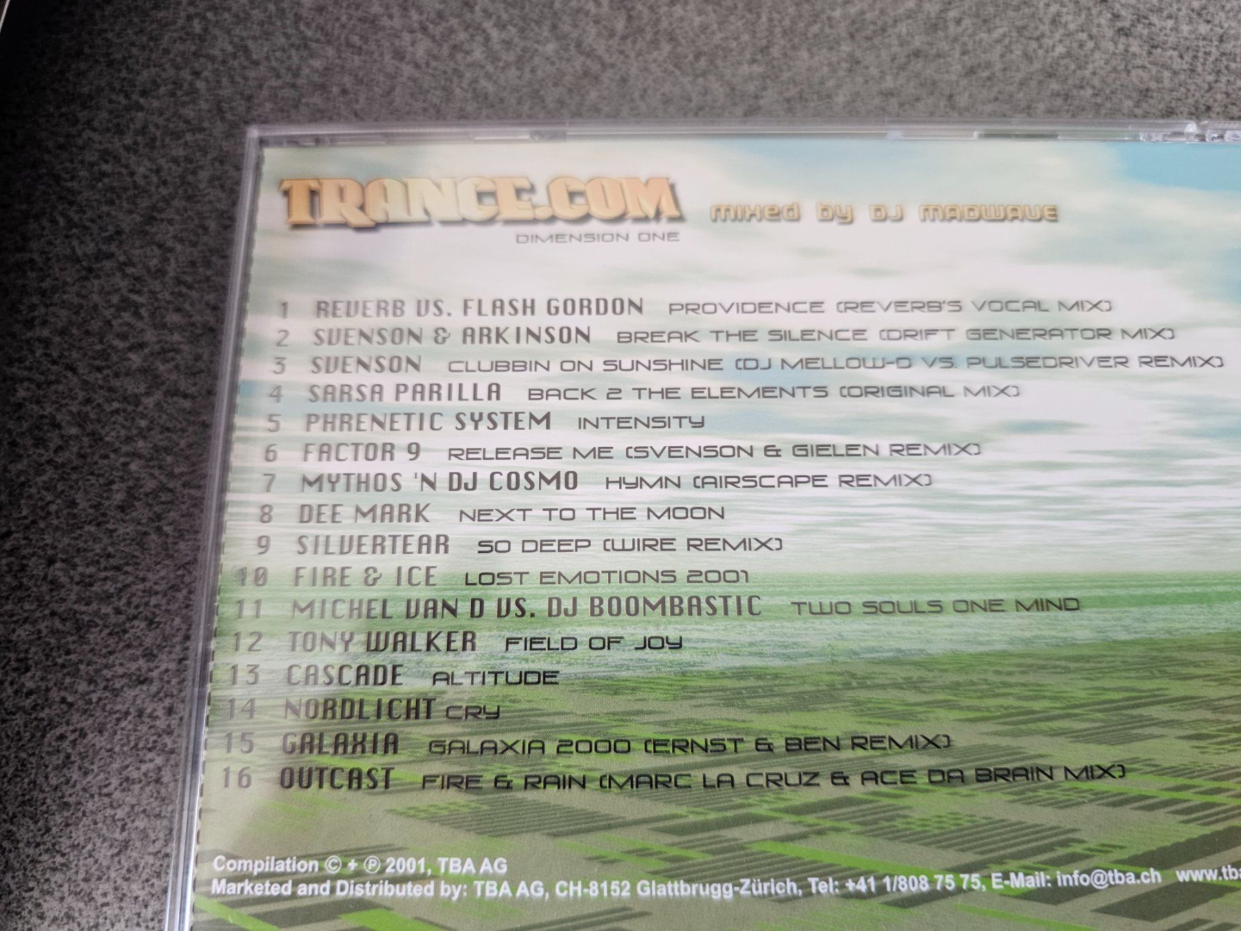 CD: Trance.com-DJ Madwave/dimension 1/streetparade/hits – Usato da Bremgarten AG venduto da musiccollector 1