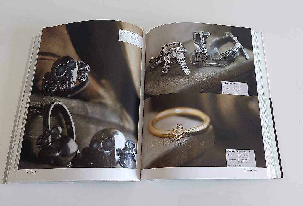 Livres: new rings – D'occasion à Hägglingen par bianco04 1