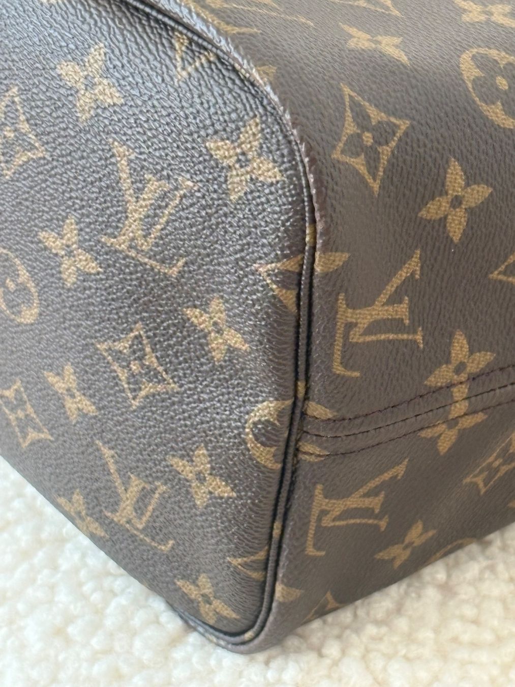 Louis Vuitton Borse da donna: Louis Vuitton Tasche Neverfull MM Monogram mit Organizer – Usato da Biel-Bienne venduto da Roserosse13 2