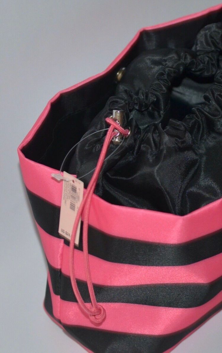 Victoria's Secret Borse da donna: Victoria Secret sacoche Neuve – Nuovo e nell'imballaggio originale da Delémont venduto da Ma_LoU.01 2