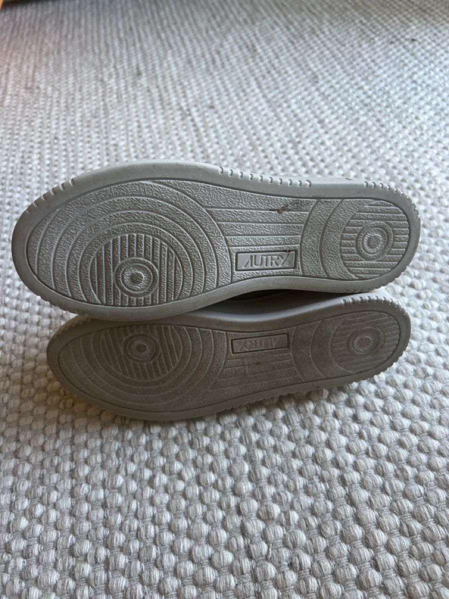 Autry Scarpe da donna: Autry Schuhe grau Gr. 39 – Usato da Zürich venduto da nabisco 6