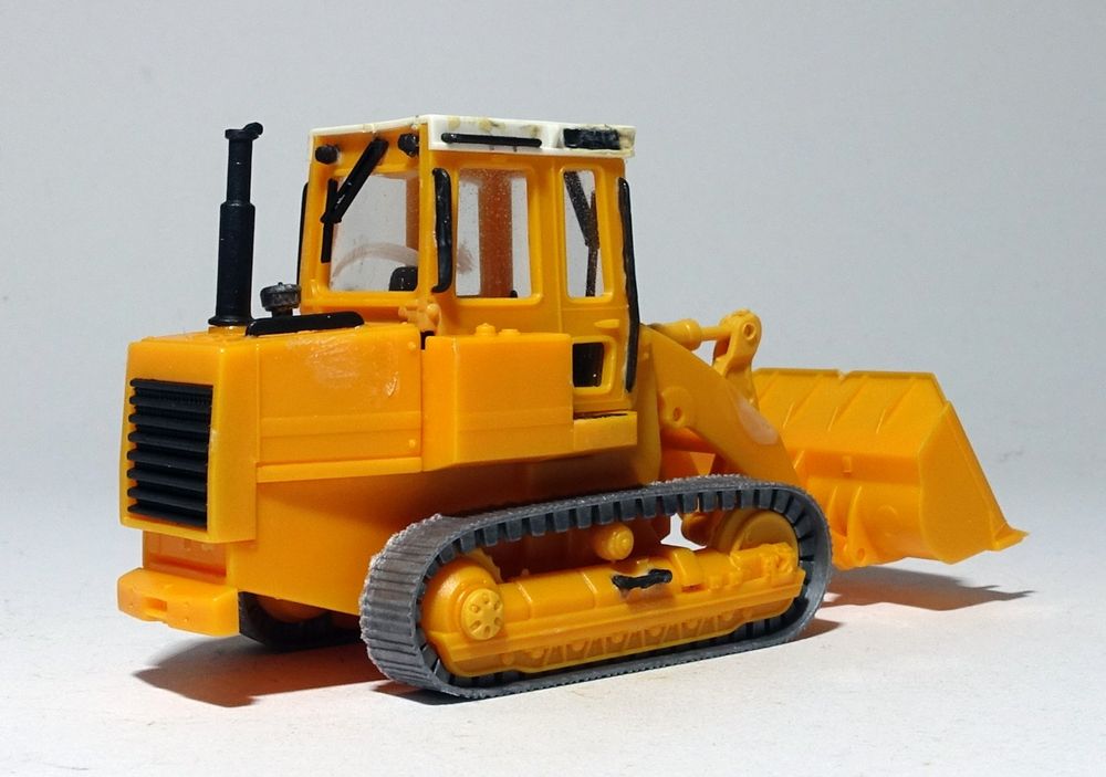 Kibri N° B-10146, Raupe Liebherr LR 631, 1/87, ohne OVP (Gebraucht) in Martigny für CHF 7 - mit