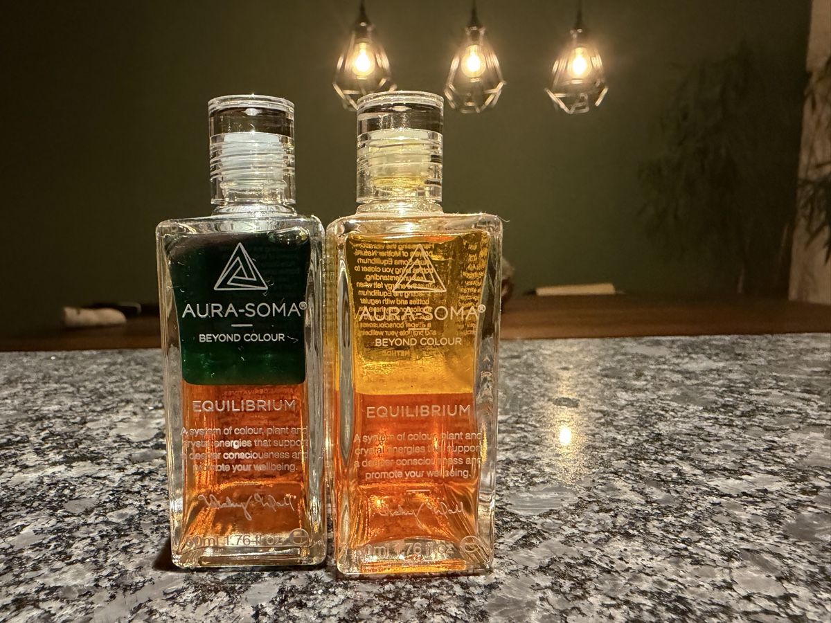 Aura-Soma Flacons: Aura-Soma Equilibrium Set, Nr. 4 & 31 – Gebraucht aus Sursee von ste_zr96
