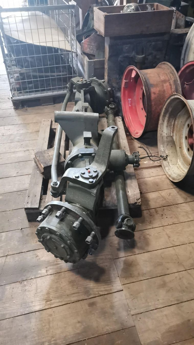 Deutz Autres accessoires p. véhicule: 1 Deutz Allradachse – D'occasion à Buttwil par obelix-idefix 1