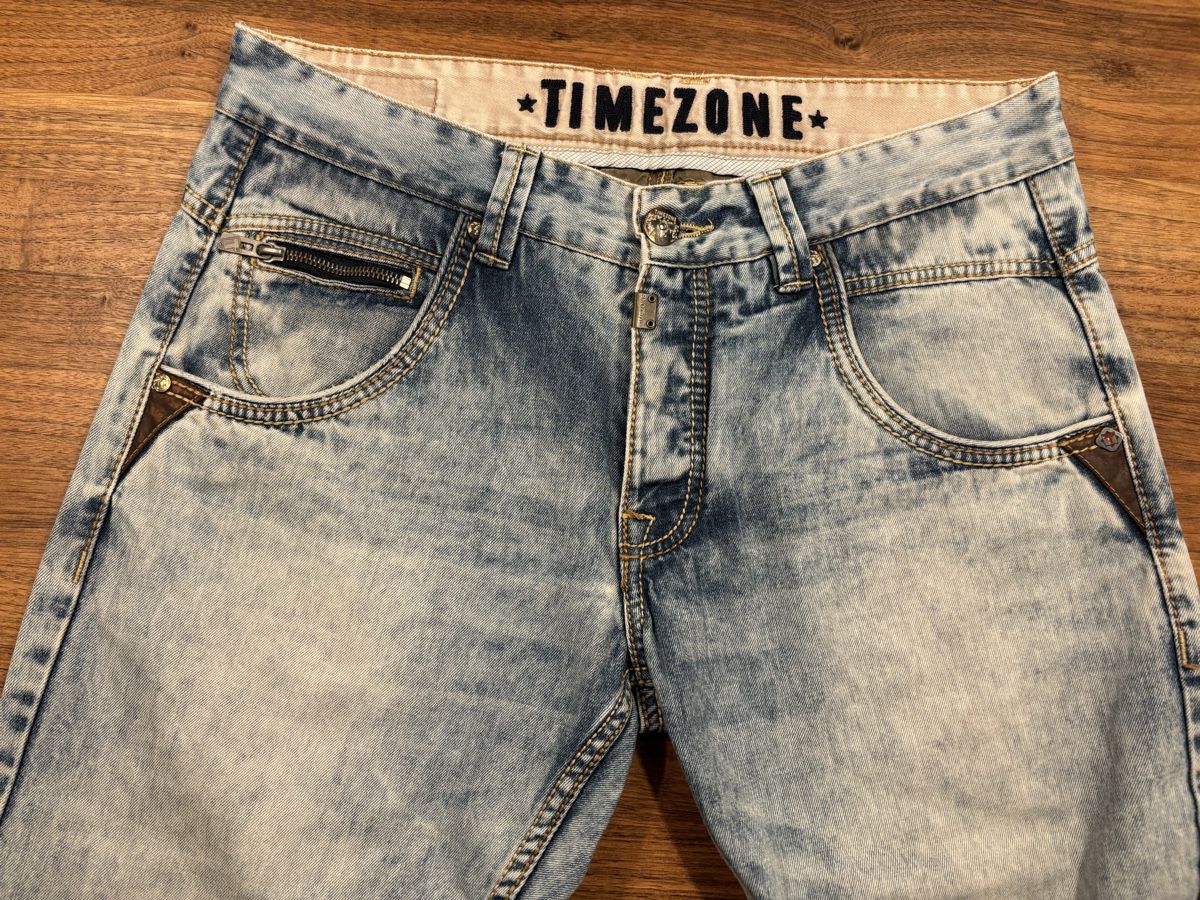 Jeans: Jeans Timezone Gr. 34/34 – Gebraucht aus Kesswil von Branca-01 6