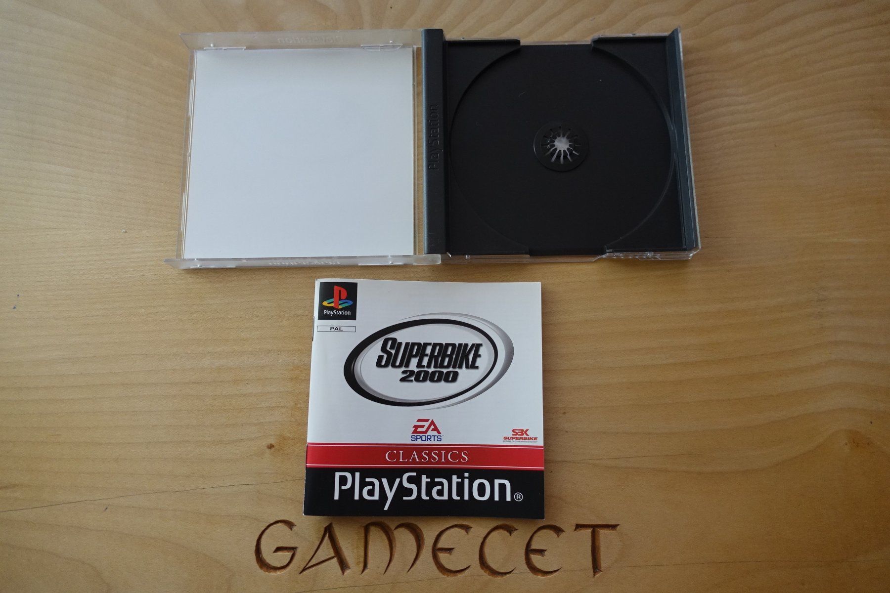 Sony Jeux: Superbike 2000 (Classics) nur Verpackung – Défectueux à Steinach par Gamecet 3