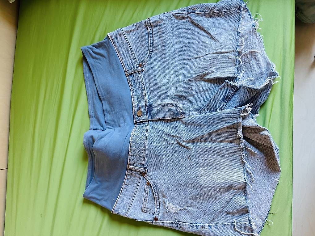 Lotti di vestiti: H&M Set Umstandsmode Schwangerschaft Stillmode Gr. L – Usato da Glattbrugg venduto da men_rxb5 4