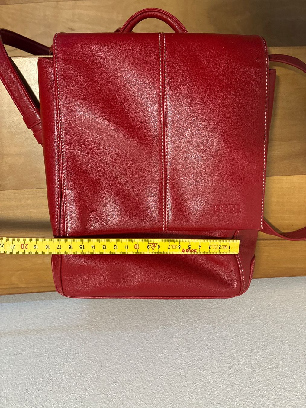 Bree Zaini: Kleiner Rucksack von Bree – Usato da Davos Platz venduto da nanigl 6