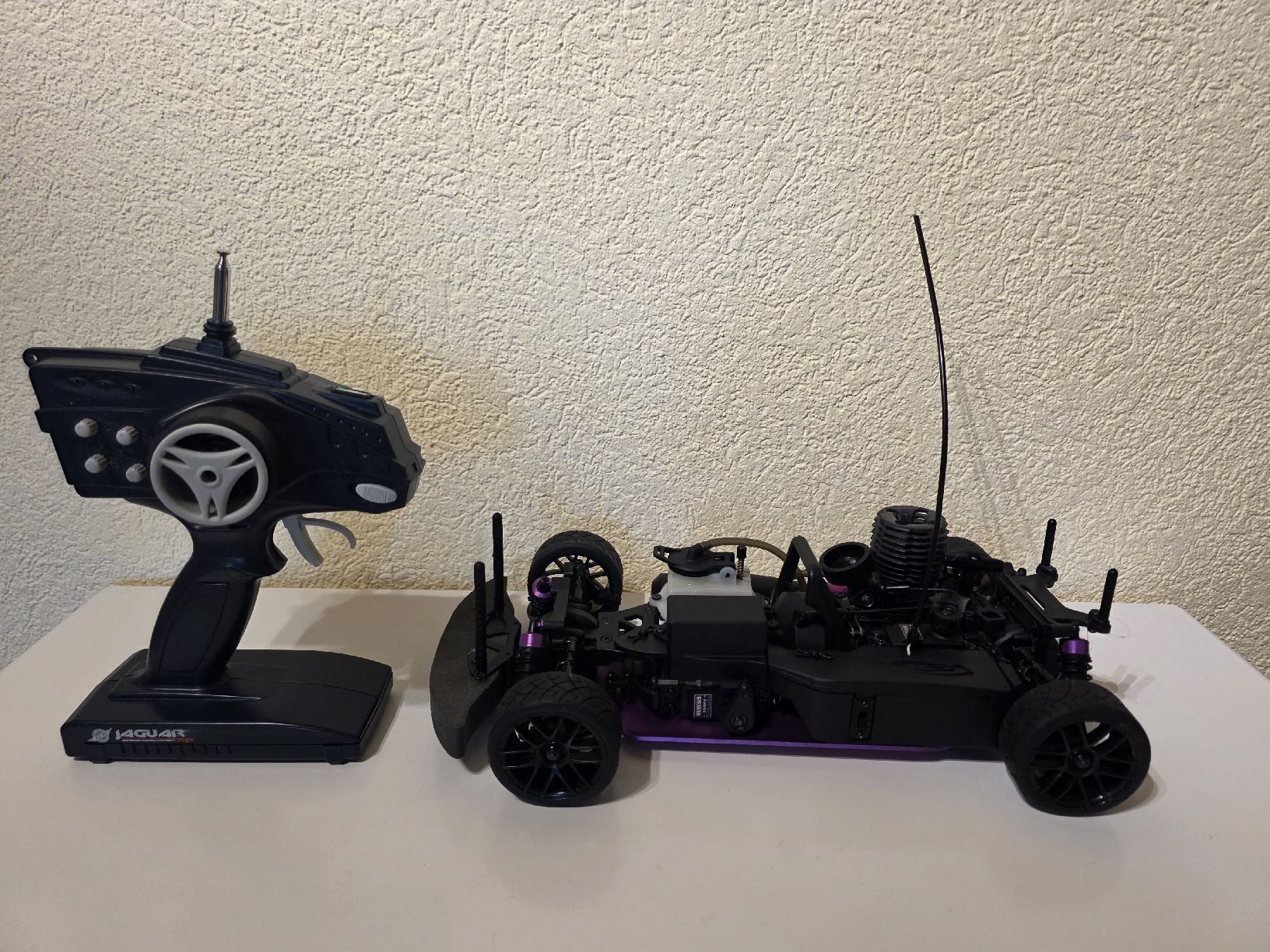 RC Kits de montage: RC Verbrenner Modellauto – D'occasion à Netstal par PRIMISU