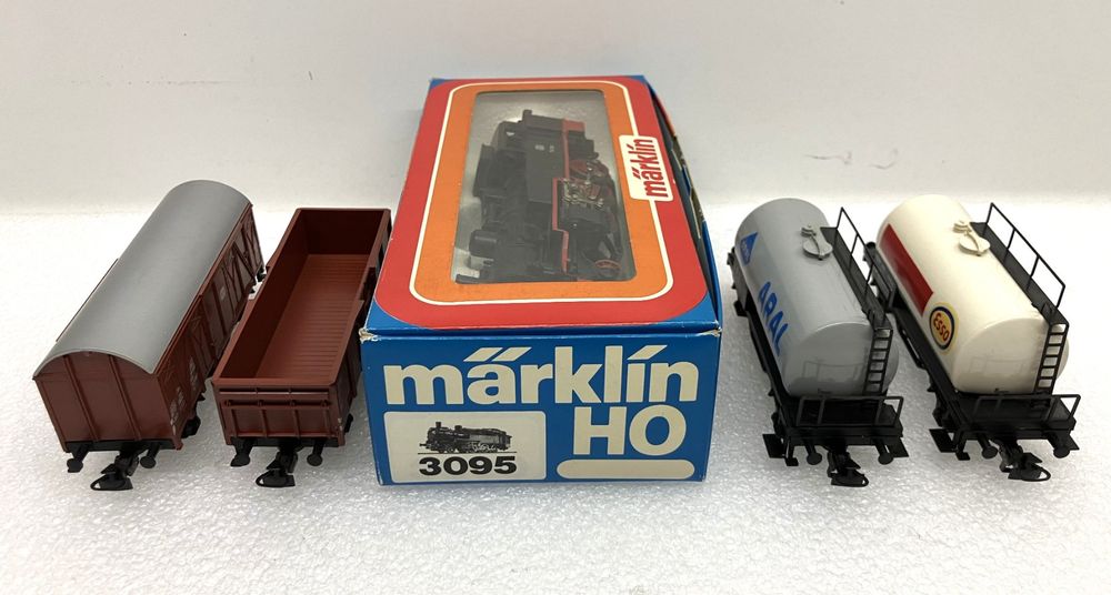 Märklin Modelleisenbahnen: märklin 3095~ Güterzug mit Dampflok DB 74 701 - ARAL Esso... – Gebraucht aus Thun von retoolinoo 8