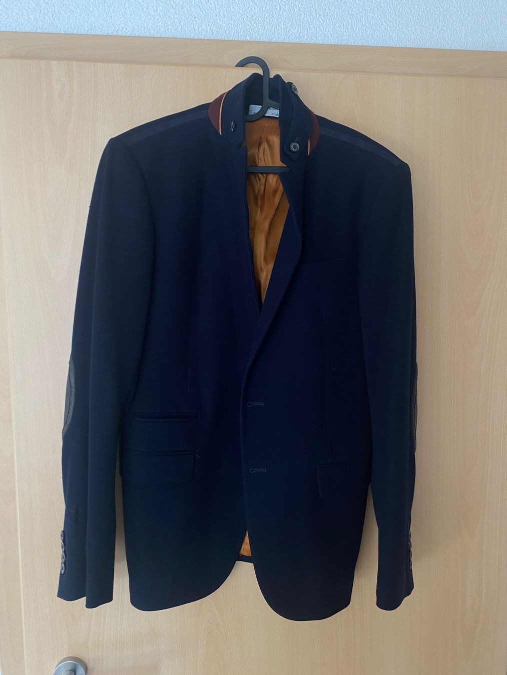 Completi: Zara Man Blazer Herren Gr. 48 – Usato da Brislach venduto da Hiram20 1