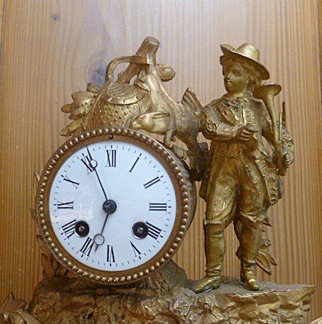 Orologi da terra & Orologi da parete: Antike Kamin / Standuhr Läuft Genau – Usato da Effretikon venduto da Heimstudio 3