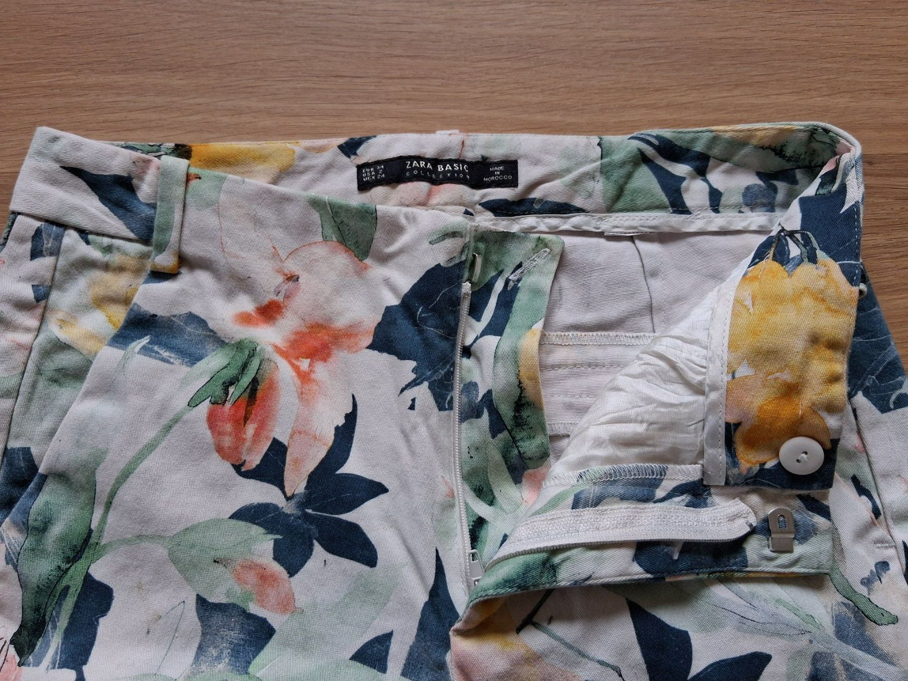 Zara Pantaloni: Zara Blumen Hose XS – Usato da Lengnau AG venduto da Nathi88 3