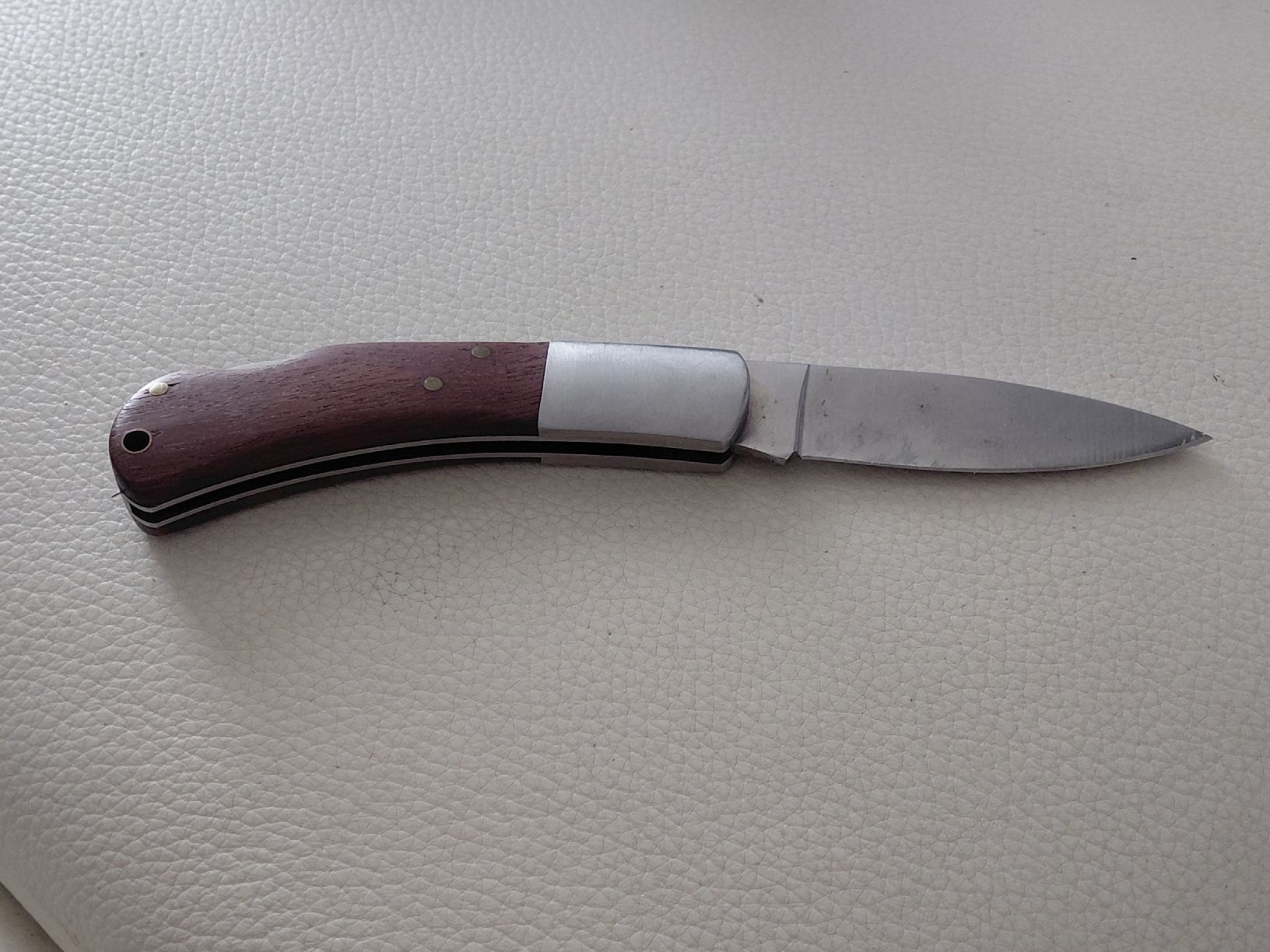 Couteaux de poche: Taschenmesser Holzgriff rostfrei – D'occasion à Belp par mar_76s8 1